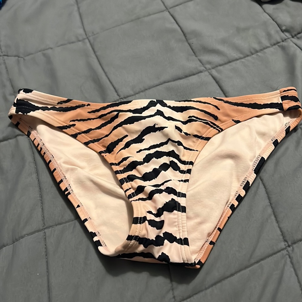 Tiger print bikini bottoms
